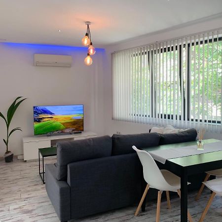 Nordic Style Apartment With Underground Parking Sofia Ngoại thất bức ảnh