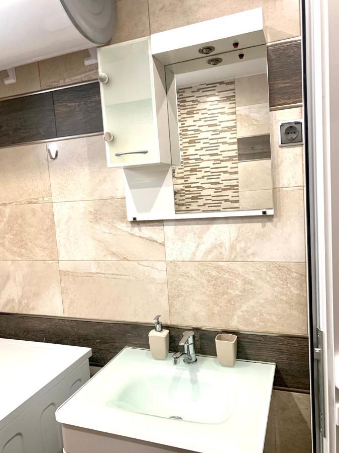 Nordic Style Apartment With Underground Parking Sofia Ngoại thất bức ảnh