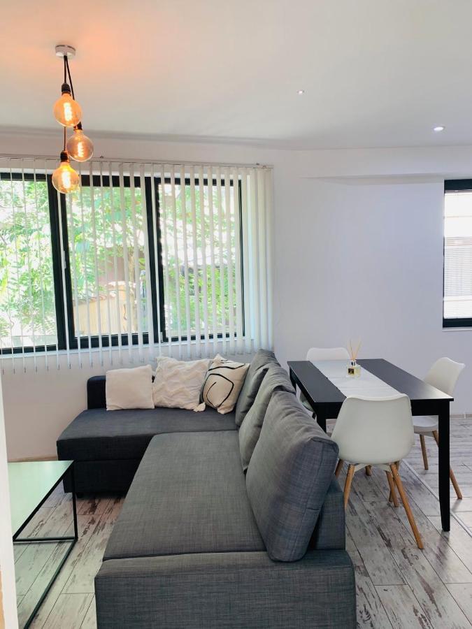 Nordic Style Apartment With Underground Parking Sofia Ngoại thất bức ảnh